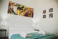 Doppelzimmer mit Balkon und Meerblick