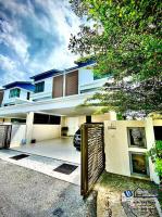 B&B Batu Feringgi - Batu Ferringhi Luxurious Modern Designed 5BR House - Bed and Breakfast Batu Feringgi