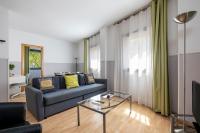 B&B Barcelona - Apartments Sata Park Guell Area - Bed and Breakfast Barcelona