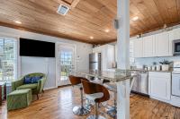 Captain Dan's Beach House - B&B Galveston