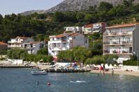 Apartment Vesna near beach with the balcony - Chambres d'hôtes Podstrana