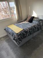 3 Bed Sleep 6, Bootle/Aintree - B&B Bootle