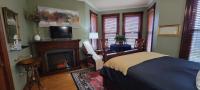Suite mit Queensize-Bett und Whirlpool