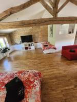 Maison Laurenza La grande suite 1760 - Chambres d’hôtes Saint-Jean-de-Liversay