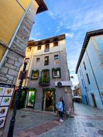 LAGO Home - Apartamento nuevo en Llanes centro - B&B Llanes