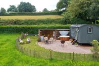 Apple Blossom, Devon Hideaways - B&B Kenton