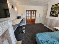 Double Room with Shared Bathroom