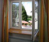 Twin Room with View