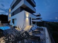 Apartman Marčelina 1 with private pool - Ferienwohnung Trogir