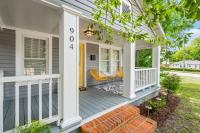 Bright + New - Fire Pit - Hammock - 3 bd - B&B
