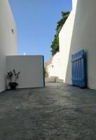 Apleton Beach House Kimolos at Zacharias Beach - Bed and Breakfast Kímolos