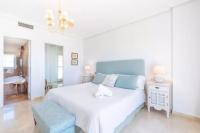 Spectacular Two Floor Penthouse Marbella City Centre - Chambres d'hôtes Marbella
