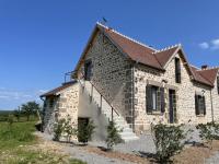 Maison de ferme rénovée 18ème avec jardin, cheminée, Wi-Fi et parking - FR-1-489-433 - Ferienwohnung