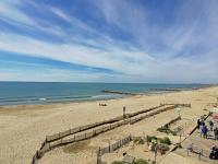 Studio côtier rénové climatisé avec parking privé, Carnon, aménagé pour 3 pers - FR-1-715-23 - B&B Mauguio