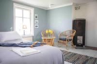 Seaside Cottage in Suomenlinna Island - B&B Helsinki