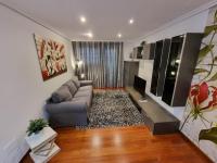 Bajo con Jardin en Cartes - B&B Cartes