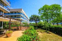 LITORAL COSTA DORADA - CIUTADELLA bjs Only families - B&B Cambrils