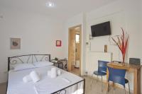 Glyfada Cozy Studio, WiFi, AC - B&B Atenas