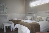 Deluxe Double or Twin Room with Garden View