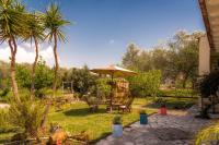 Yellow Bike House - Bed and Breakfast Lefkímmi