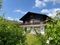 B&B Arrach - Apartment Am Hohen Bogen-16 by Interhome - Bed and Breakfast Arrach