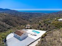 B&B Torrox - Holiday Home Las Vistas by Interhome - Bed and Breakfast Torrox