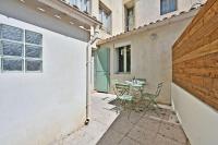 L'Olivier en Provence - 2 terrasses - Clim AC - WIFI - PROCHE THEATRES et Teinturiers - B&B Avignone