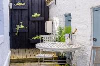 RÌGH Properties - Luxury West End Artisan Apartment - B&B
