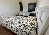 Swan City Family Apartment - Chambres d’hôtes Gulbene