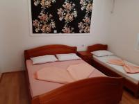 Dreibettzimmer