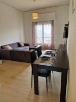 Above Apartments near the Airport - B&B Loutsa