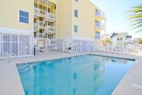 Ocean View on Ocean Blvd w Pool and Grill - B&B Myrtle Beach