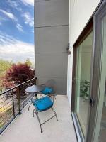 Modern two story townhouse near light rail - Chambres d’hôtes Seattle
