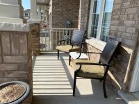 Entire Basement with 3 Bedrooms - Chambres d’hôtes