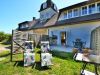 Lake house with private garden and pier - B&B Podamirowo