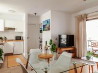 BLUE WATERS Apartment with heated pool - B&B Costa del Silencio