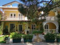 Kuris Studios & Apartments - B&B
