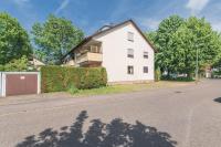 Cruwzo - Fantastic Apartment with Balcony and Parking - Chambres d'hôtes Waiblingen