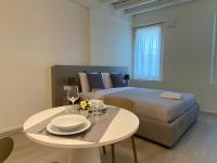 Residenza SubitoSanto - Appartamento 1A Ruzzante - B&B Padova