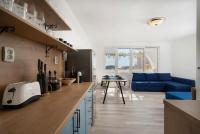 Boutique Blue Apt in St Vlas - 5 min to Beach - B&B Sveti Vlas