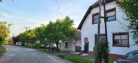 Aniiza apartman - B&B Örvényes