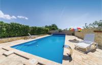 B&B Vrana - Amazing Apartment In Vrana With Outdoor Swimming Pool - Bed and Breakfast Vrana