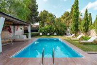 Villa Can Destino - Bed and Breakfast Roca Llisa