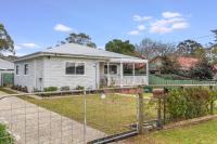 Bright and airy cosy cottage, close to town - B&B