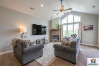 Luxury 3BR Condo - Stairs Required - Resort Amenities - FREE TICKETS INCLUDED - FHG-308 - Chambres d'hôtes Branson