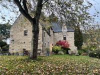 Manoir medieval du XV ieme siècle - B&B Minihy-Tréguier