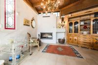 Casa con vistas increíbles, piscina Infinity y jardín con rincones preciosos - Chambres d'hôtes Las Rozas de Madrid