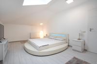 Smart Duplex - B&B Bucarest
