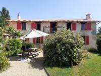 Maison Charentaise - B&B Les Essards