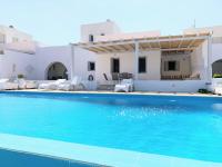 Quiet 2-bedroom sea view villa with shared pool - Bed and Breakfast Mármara